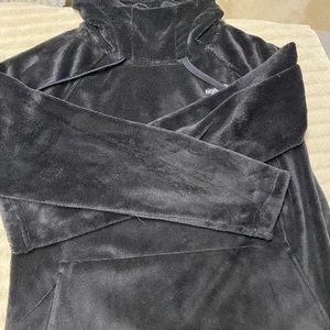 Women’s The North Face fleece